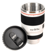 TASA MUG FORMA DE LENTE CANON 28-135MM IMPRESCINDIBLE ¡DISFRUTA TU CAFÉ CON ESTILO FOTOGRÁFICO!
